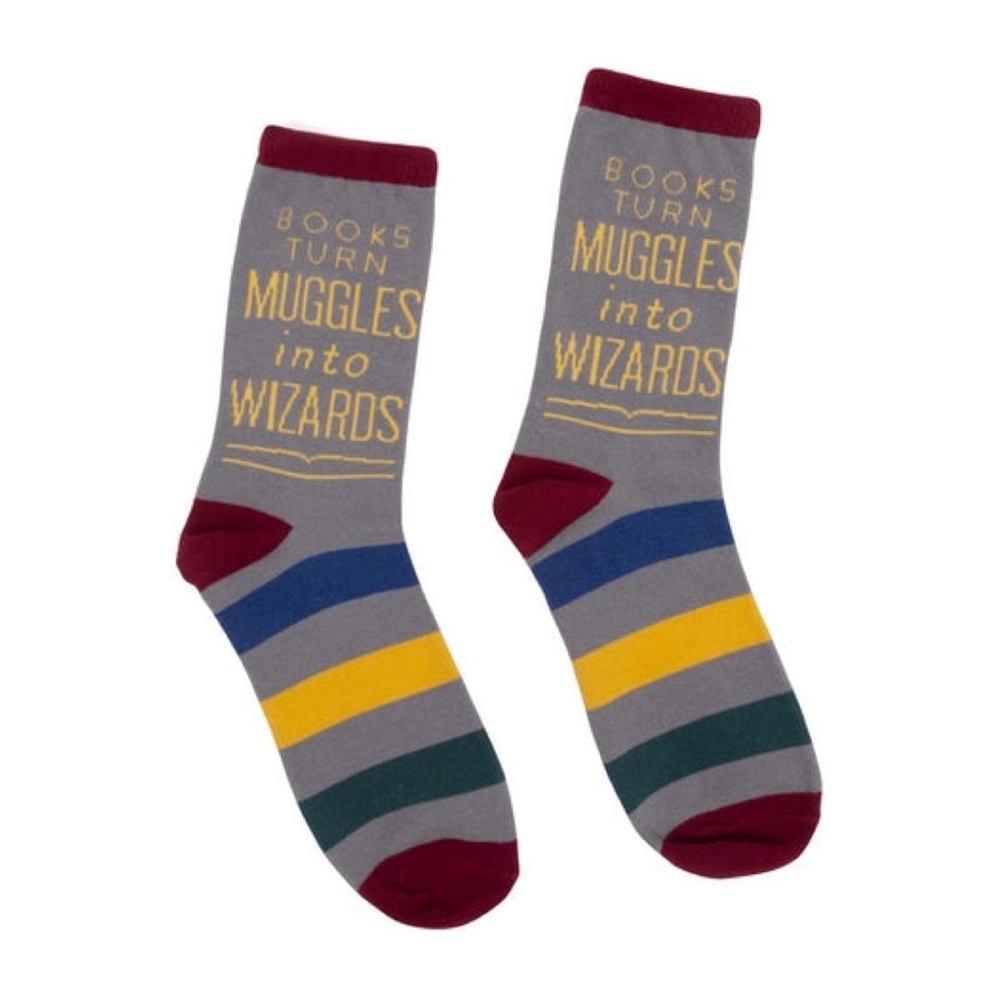 Harry Potter socks: Books Turn Muggles Into Wizards